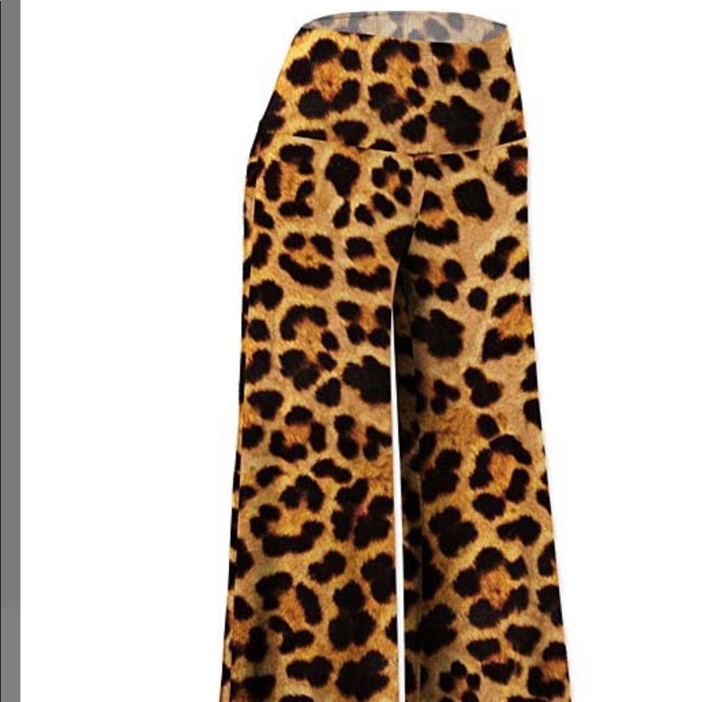 SOLD Leopard Print Cropped Palazzo Pants - Picture 1 of 1